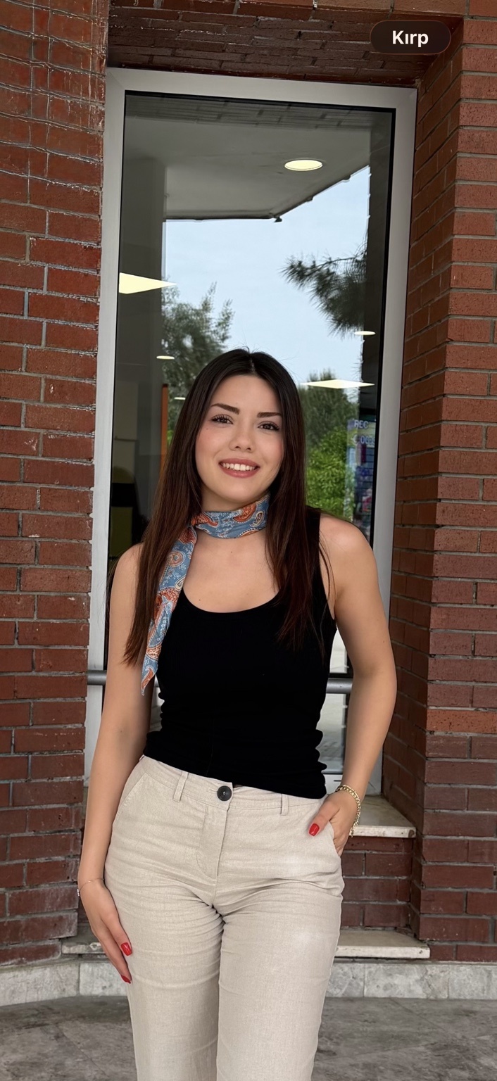 Işıl Su Pirinçtane
