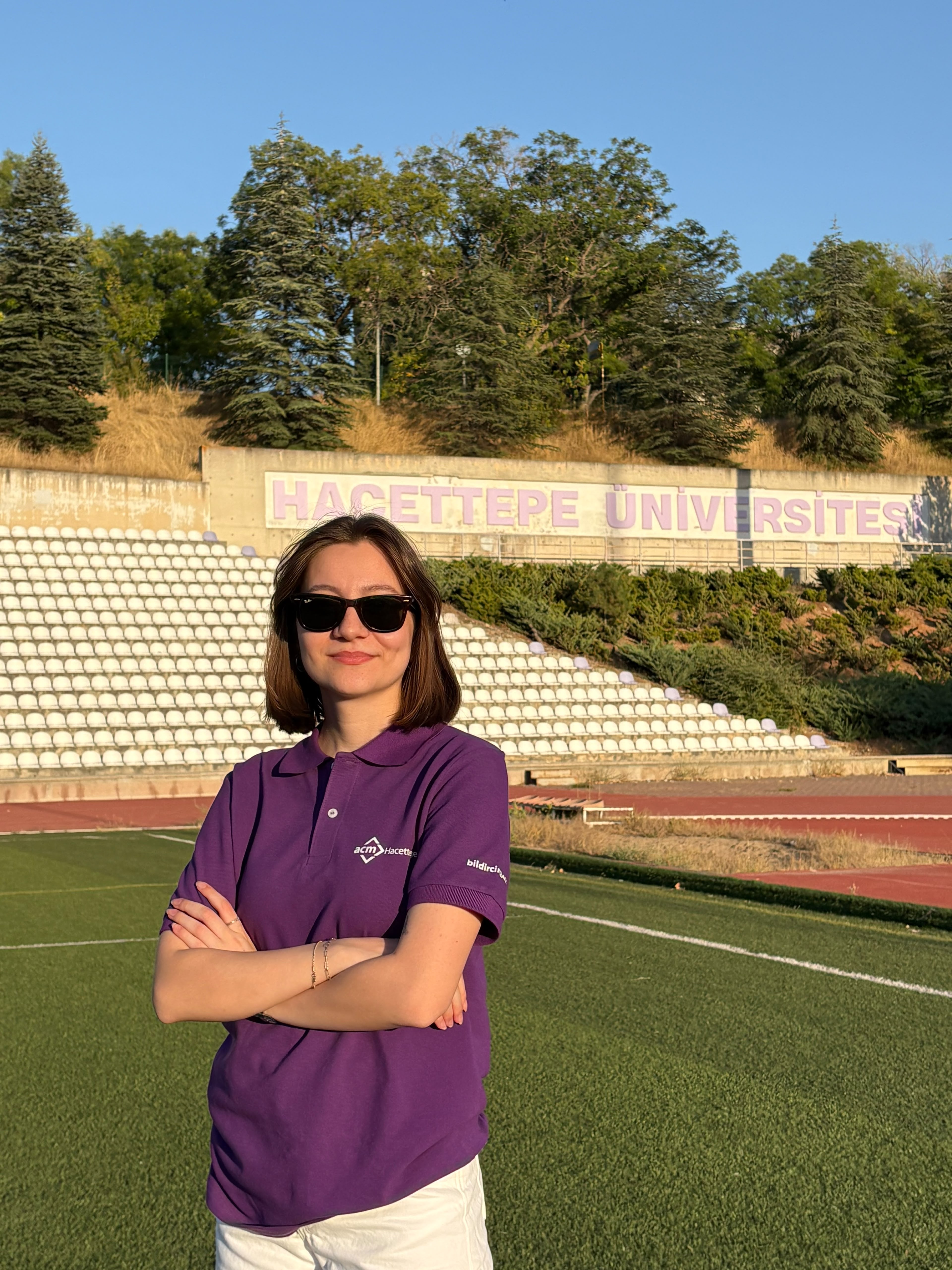 Ece Öztemel