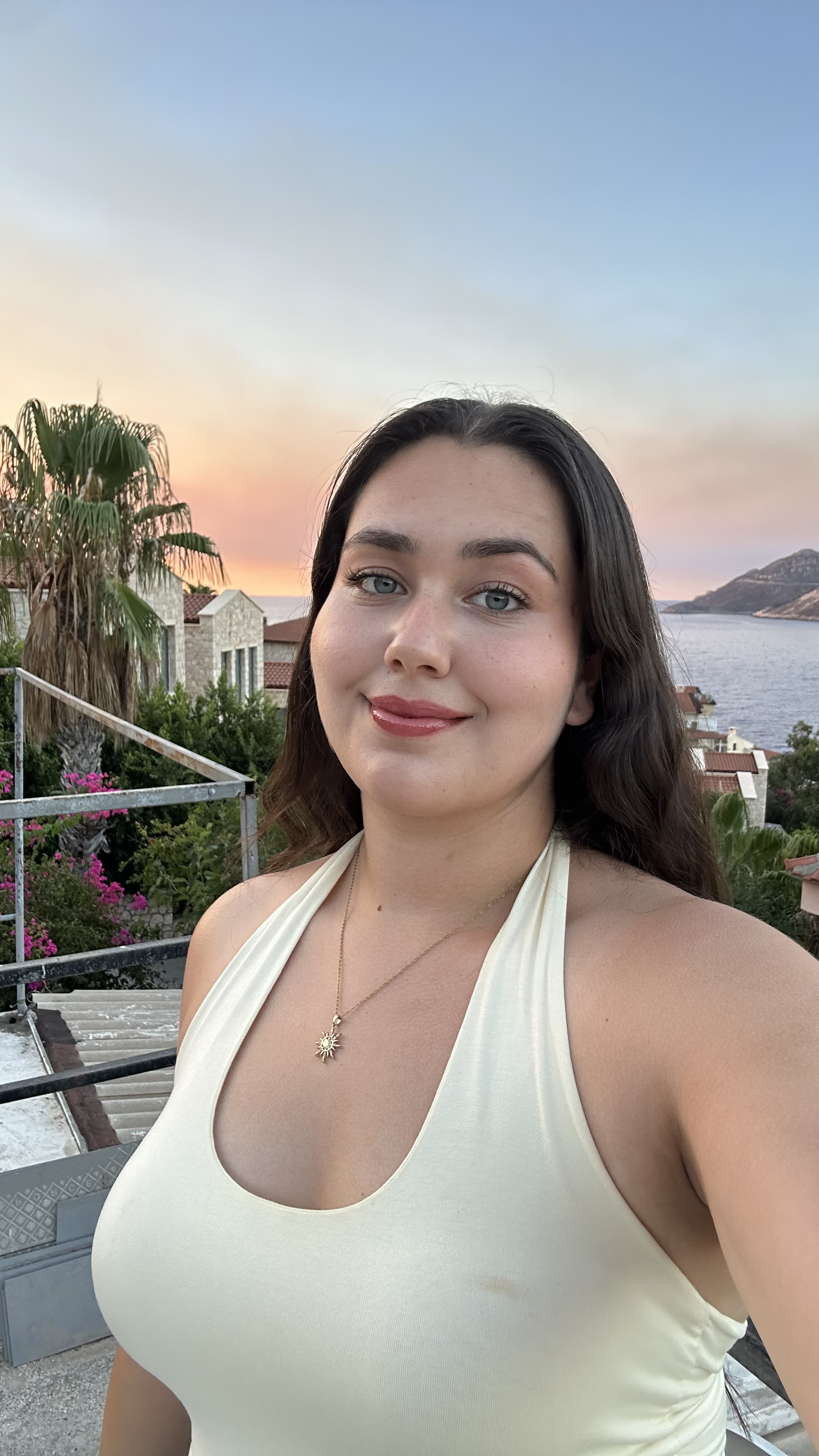 Ayşenur Dedeler
