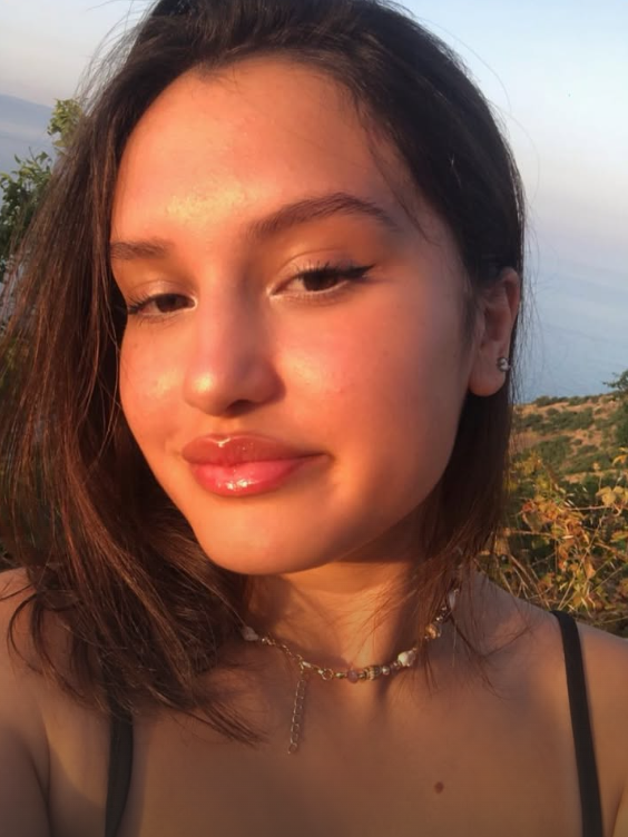 Özge Nur