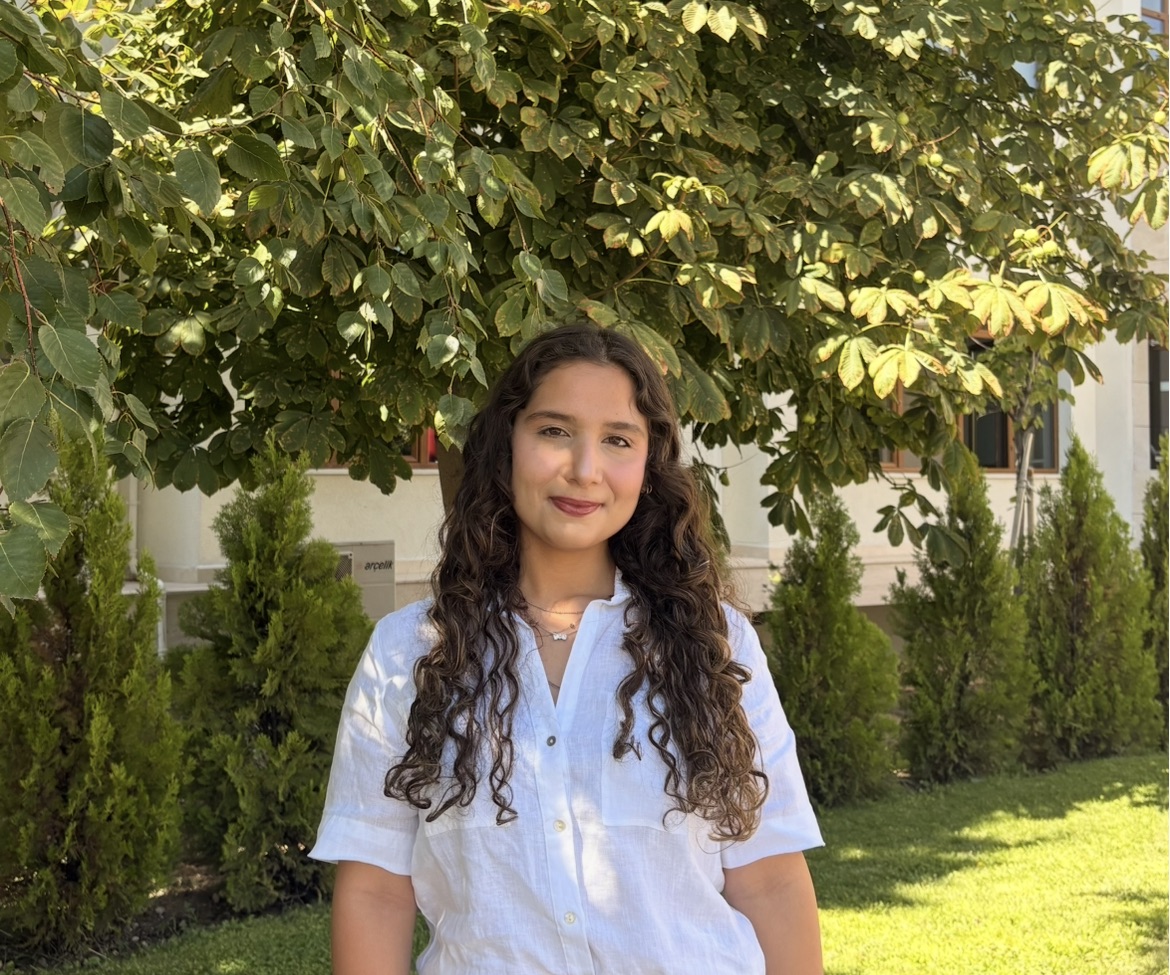 nehir Adıman