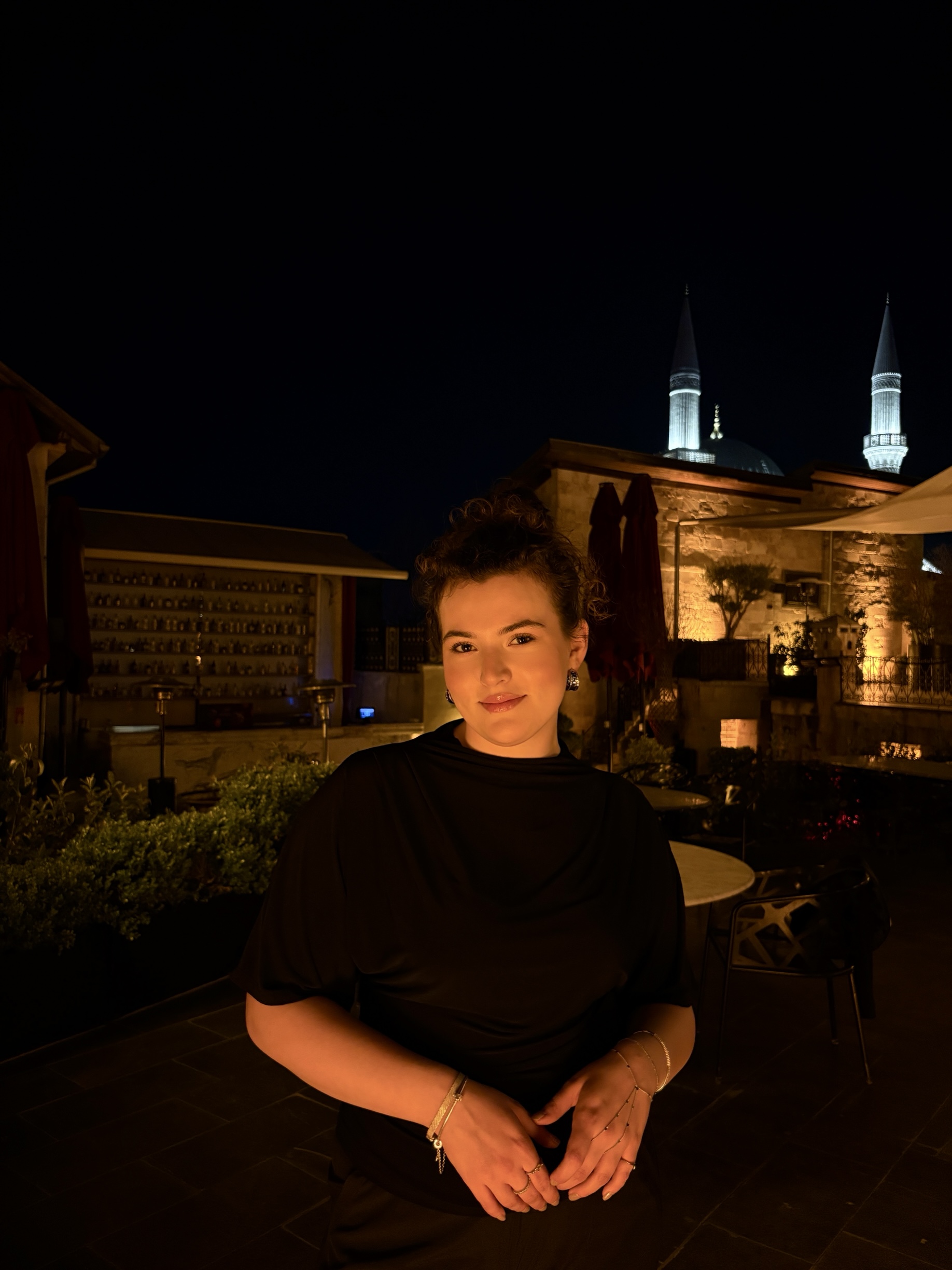 ZEYNEB ERVA ÖZCAN