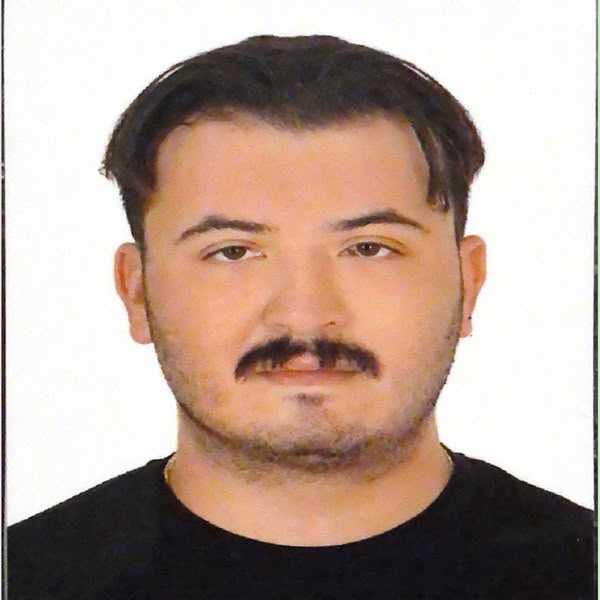 Kaan Efil