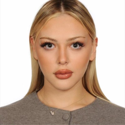 İREM KARAHALLI